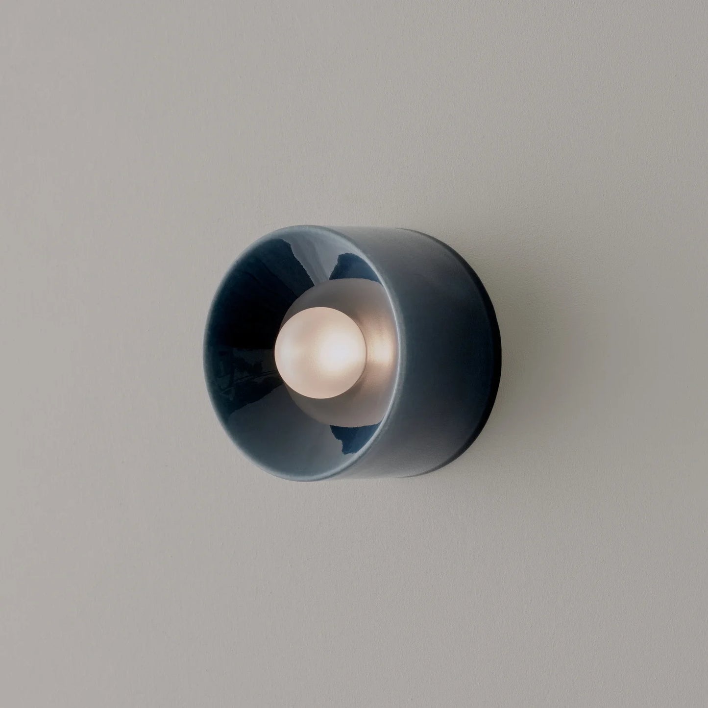 For for Nordic Modern Simple Iron LED Wall Remote Control Creative Background Sconce Living Room Dining Bedroom Restaurant