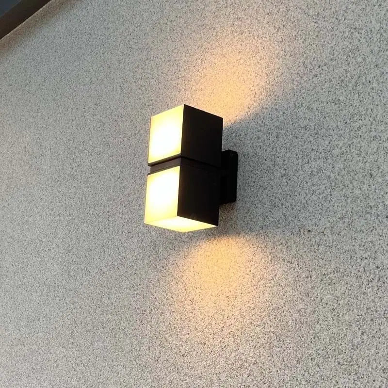 Aluminum LED Wall Light Outdoor Waterproof Minimalist Wall Lamp Door Pillars Warm White Garden Lamp (IP65 Rated)