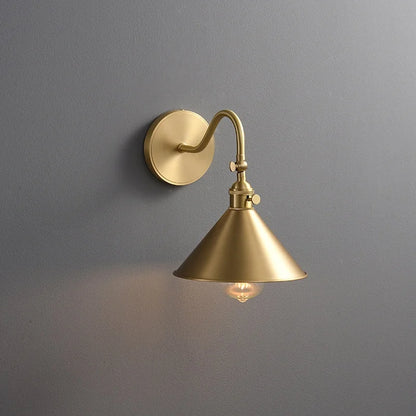 American Light Luxury Brass LED Wall Lamp Modern Design Bedside and Bathroom Use 220V