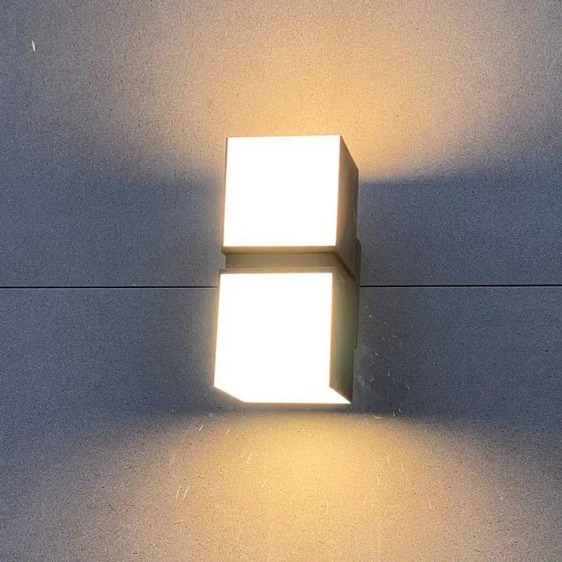 Aluminum LED Wall Light Outdoor Waterproof Minimalist Wall Lamp Door Pillars Warm White Garden Lamp (IP65 Rated)