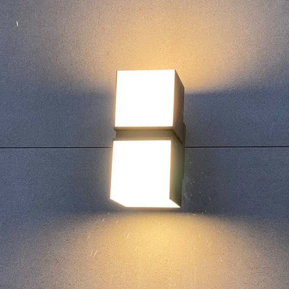 Aluminum LED Wall Light Outdoor Waterproof Minimalist Wall Lamp Door Pillars Warm White Garden Lamp (IP65 Rated)