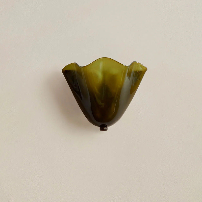 Italian-style light luxury skirt series wall lamp, French modern minimalist hallway, corridor, bedroom, living room, entryway shell glass lamp