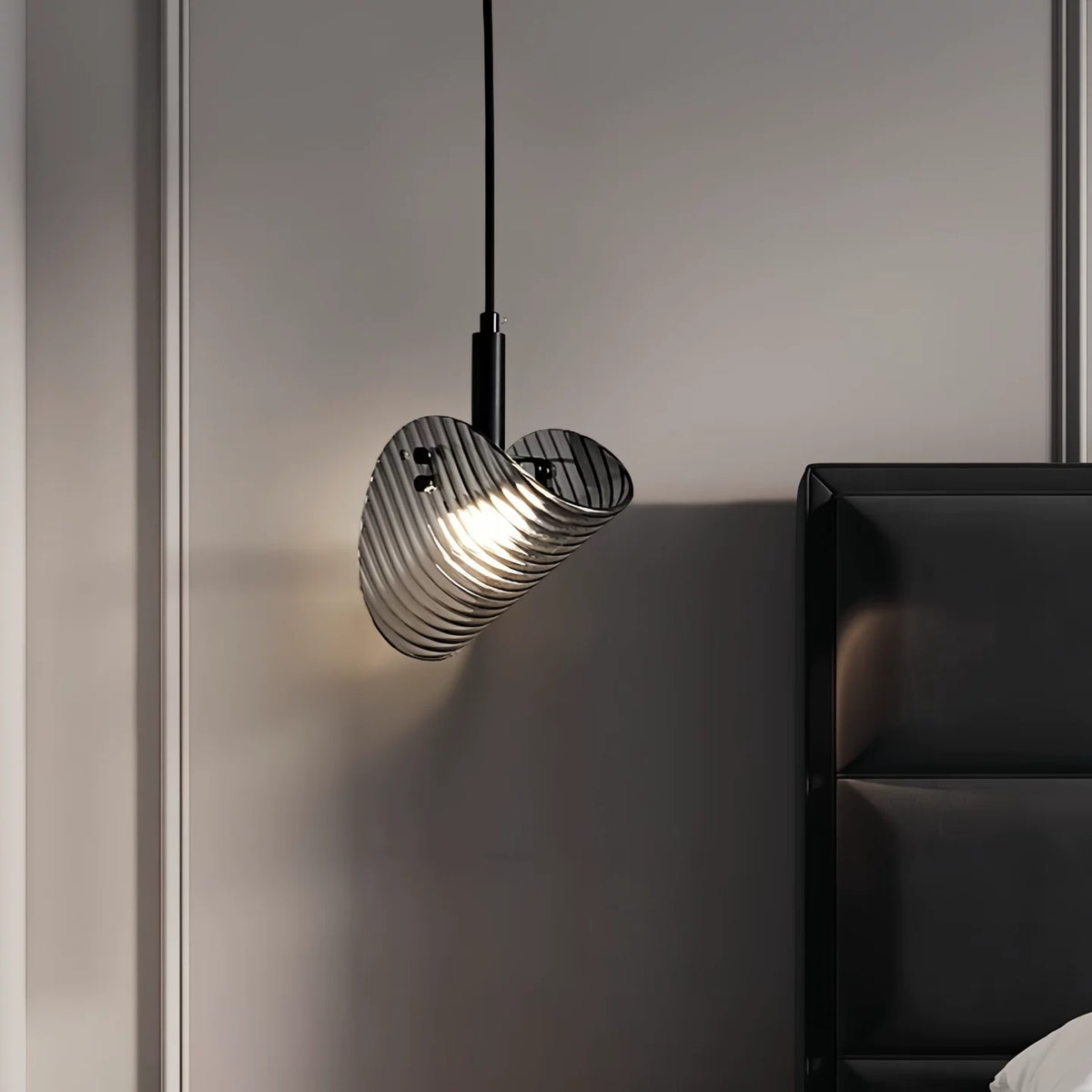 Nordic Style Bedside Glass Pendant Lamp, Italian Minimalist, Personalized, Creative, High-End, Full-Spectrum Designer Bedside Wall Lamp