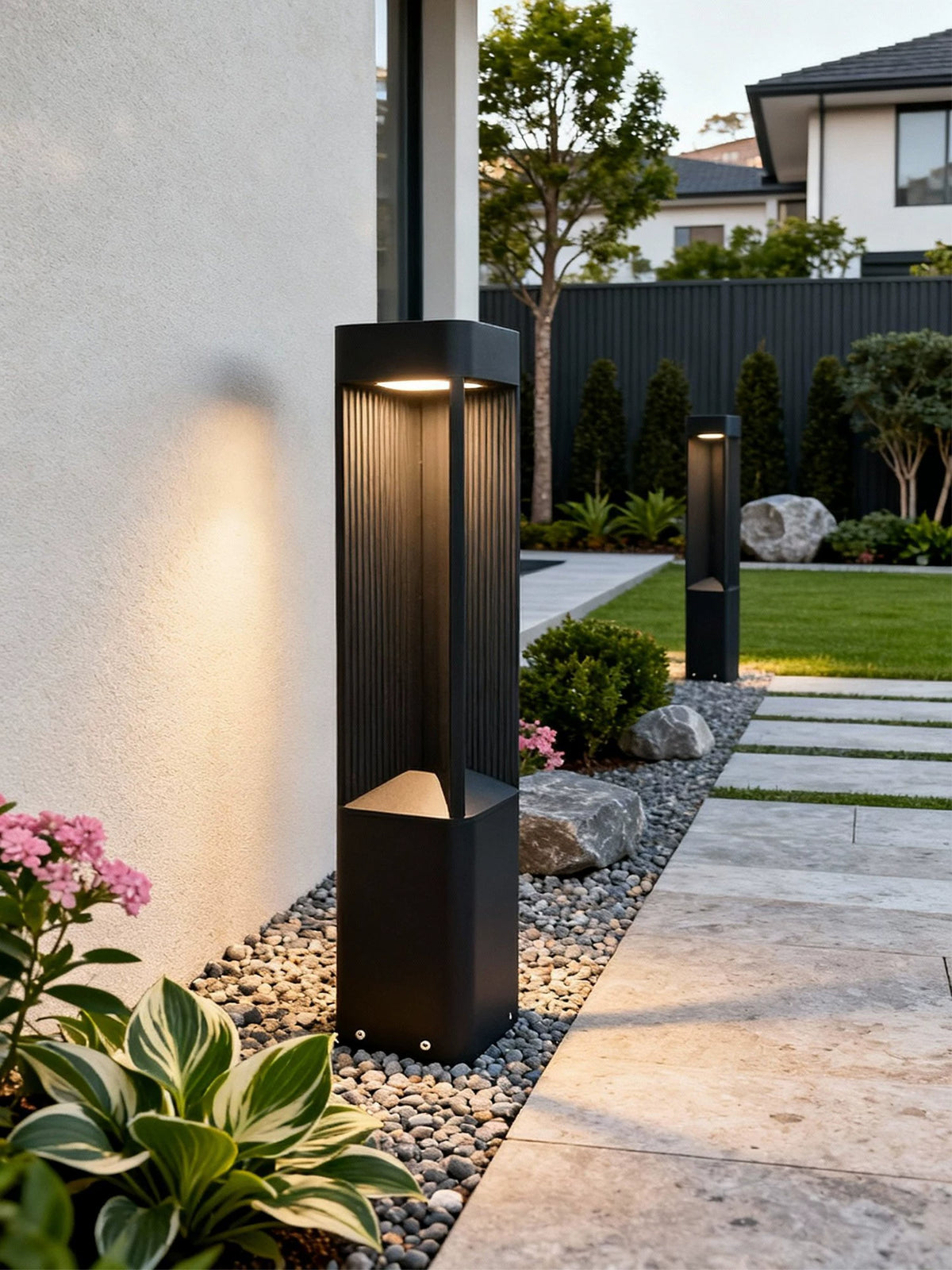 Lawn lights solar-powered waterproof outdoor LED villa garden courtyard lights landscape decoration yard lights